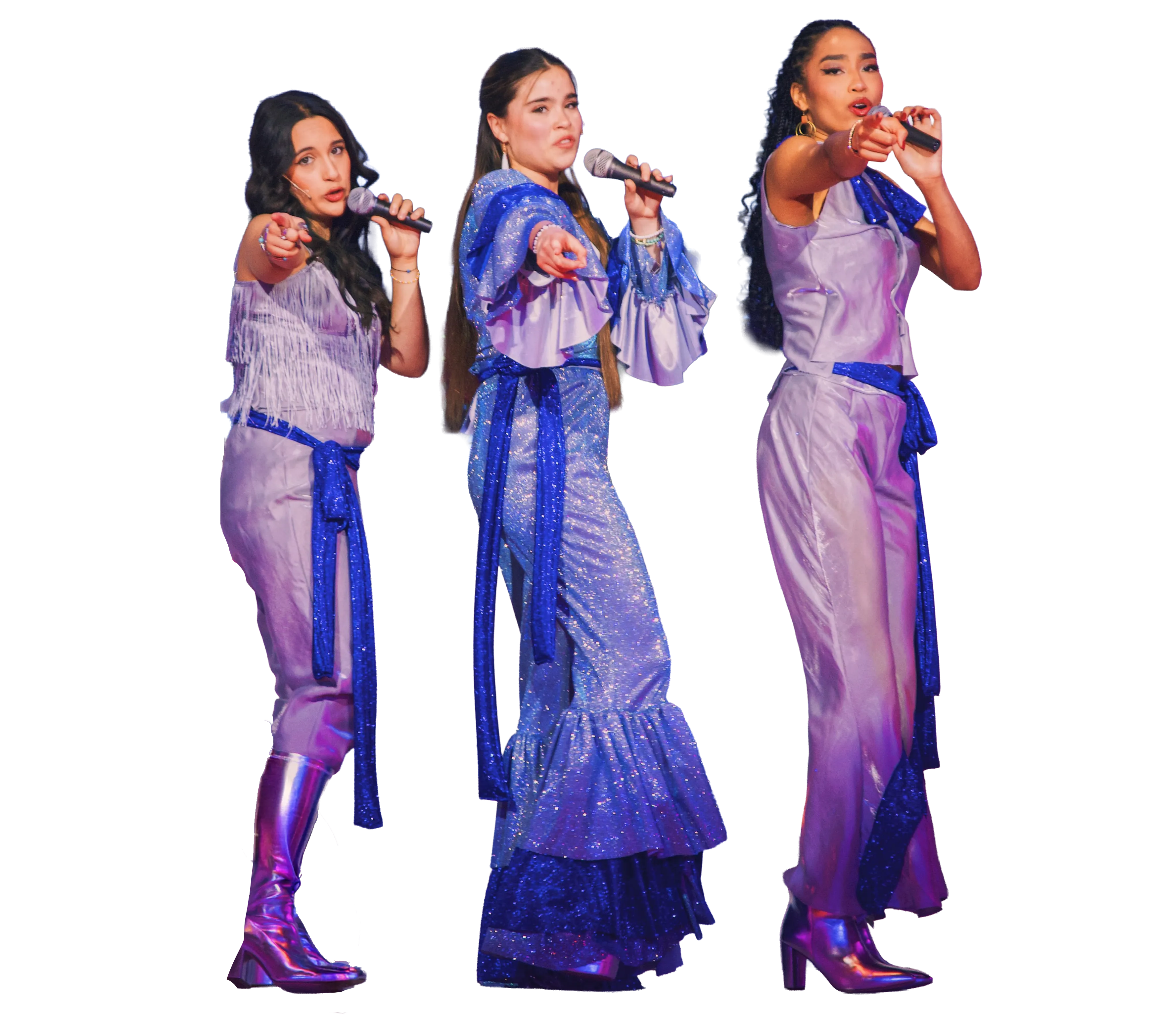 3 Students singing